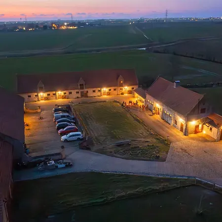 Holiday Home 't Hof der Witte Damen Veurne Exterior foto